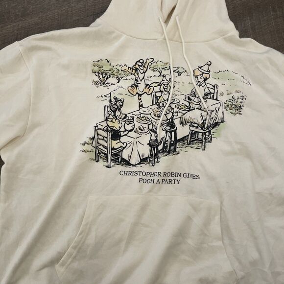 Disney Winnie the Pooh Cream Pullover Hoodie Size XL - Picture 3 of 11